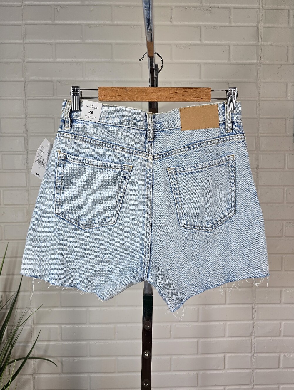 PacSun Light Wash High-Rise Denim Jean Shorts - Picture 4 of 11
